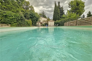 maison-villa à la vente -   13790  CHATEAUNEUF-LE-ROUGE, surface 184,6 m2 vente maison-villa - APR738400